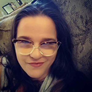 Meet your Posher, Marian